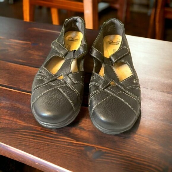 Clark’s Soft Cushion Leather Mary Janes Women’s Size 7.5 - Picture 3 of 11